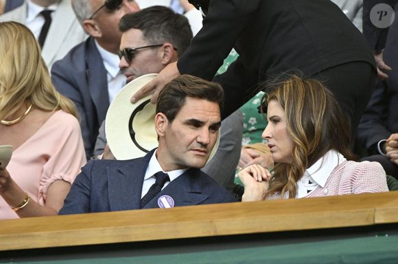 Roger Federer et sa femme Mirka assistent au tournoi de tennis de Wimbledon le 7 juillet 2025. © Chryslene Caillaud / PsnewZ / Bestimage