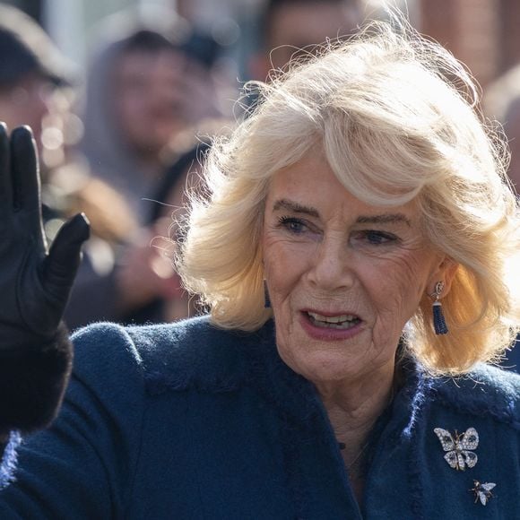 Une heureuse nouvelle que la reine Camilla s'est empressée de confirmer lors de son passage à la Beaney House of Art & Knowledge comme l'a notifié "Gala". 

Leurs Majestés, le roi Charles III d'Angleterre et Camilla Parker Bowles, reine consort d'Angleterre, en visite à Middlesbrough, Royaume Uni, le 13 février 2025. © Andy Commins/MirrorPix/Bestimage