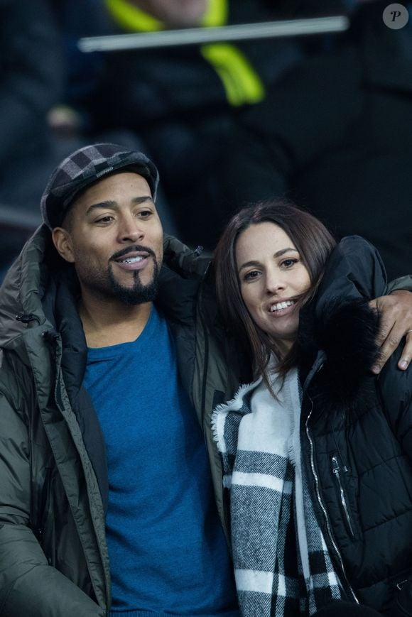 Charlotte Namura et son mari Jean-Luc Guizonne dans les tribunes du Parc des Princes lors du match de Coupe de France "PSG - Strasbourg (2-0)" à Paris, le 23 janvier 2019. © AGENCE / BESTIMAGE