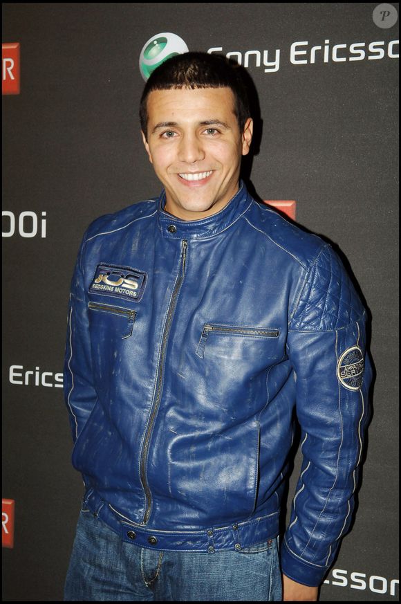 Faudel lors d'une soirée Sony Ericsson à Paris.

Photo : Rachid Bellak / Bestimage