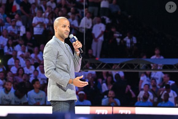 Tony Parker au match de préparation aux Jeux Olympiques Paris 2024 entre la France à la Serbie (67-79) à Decines-Charpieu, France, le 12 juillet 2024. © Frédéric Chambert/Panoramic/Bestimage