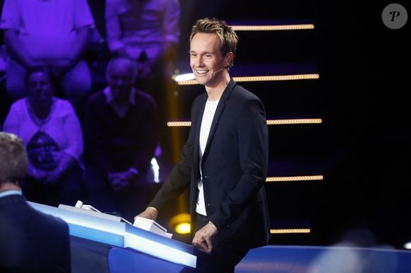 Un Noël "Lumineux" comme il l'a expliqué
Exclusif - Cyril Féraud - Enregistrement de l'émission "Le Quiz des Champions" aux Studios 130 à Saint-Denis, présentée par C.Féraud et diffusée sur France 2. Le 5 juin 2024
© Christophe Clovis / Bestimage