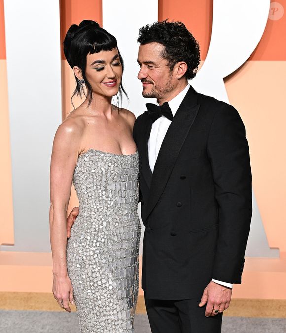 Cette rencontre intervient peu après la rupture de Katy Perry avec Orlando Bloom et la séparation de Justin Trudeau d’avec Sophie Grégoire.

Orlando Bloom,Katy Perry
©Broadimage / Bestimage