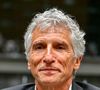 Il s’est confié dans une interview au Parisien sur cette décision.

Le présentateur de télévision et producteur audiovisuel Nagui assiste à une audition de la Commission d'enquête parlementaire sur la neutralité, le fonctionnement et le financement du service public de radiodiffusion français à l'Assemblée nationale, à Paris, France, le 1er avril 2026. © Christian Liewig/Bestimage