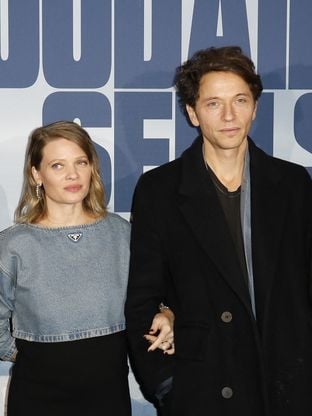 Mélanie Thierry et Raphaël montrent leur petit dernier Isaac, 1 an !