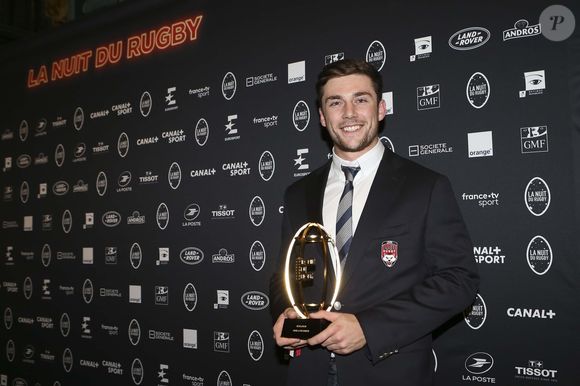 Un établissement qu'il a ouvert avec son coéquipier Pierre-Louis Barassi

Pierre-Louis Barassi - 16ème édition de la Nuit du Rugby à l'Olympia, à Paris le 25 novembre 2019. © Michael Baucher/Panoramic/Bestimage