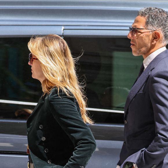 Sarah Poniatowski (Lavoine) et son compagnon Roschdy Zem -  Arrivées aux obsèques du prince Jean-Stanislas Poniatowski en l'Eglise polonaise à Paris, France, le 29 avril 2024. © Jacovides-Moreau/Bestimage