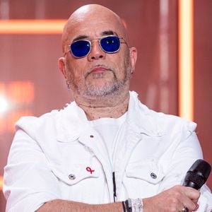 Exclusif - Pascal Obispo lors de l'enregistrement de la soirée "Les 30 ans du sidaction - la soirée événement" au Grand Rex à Paris diffusée le 23 mars 2024 sur France 2
© Cyril Moreau / Coadic Guirec / Bestimage