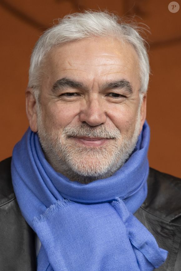 Pascal Praud au village lors des Internationaux de France de Tennis de Roland Garros 2025, à Paris, France, le 7 juin 2025. © Cyril Moreau/Bestimage