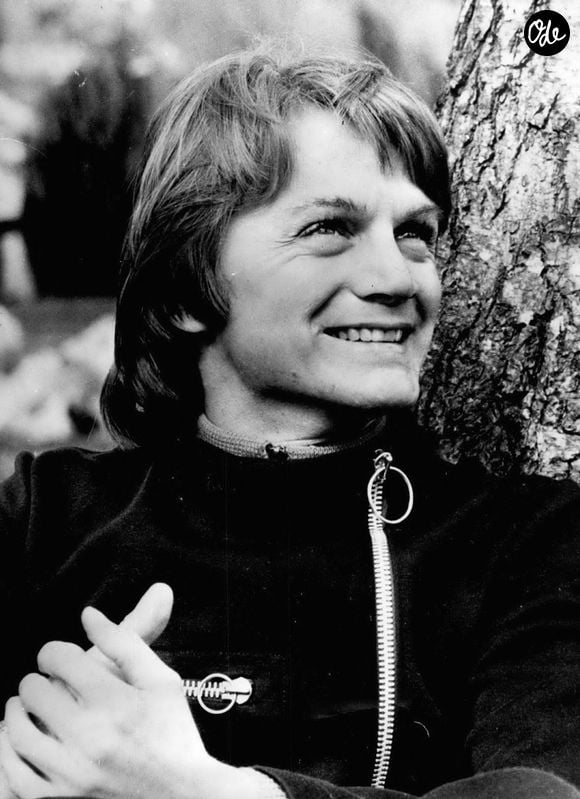 Une histoire qui rappelle que derrière le succès d’un artiste peuvent également se cacher des dettes insoupçonnées.

Mars 1978 - le chanteur Claude Francois © Keystone Press Agency/Keystone USA via ZUMAPRESS.com