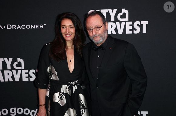 Jean Reno et Zofia Borucka assistent au Gala City Harvest au restaurant Cipriani à New York, NY le 22 avril 2025. Photo par Charles Guerin/ABACAPRESS.COM