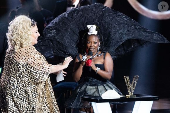 Marianne James, Theodora reçoit le prix Révélation scène lors de la 41e cérémonie des Victoires de la Musique à La Seine Musicale le 13 février 2026 à Boulogne-Billancourt, France. Photo de Nasser Berzane/ABACAPRESS.COM