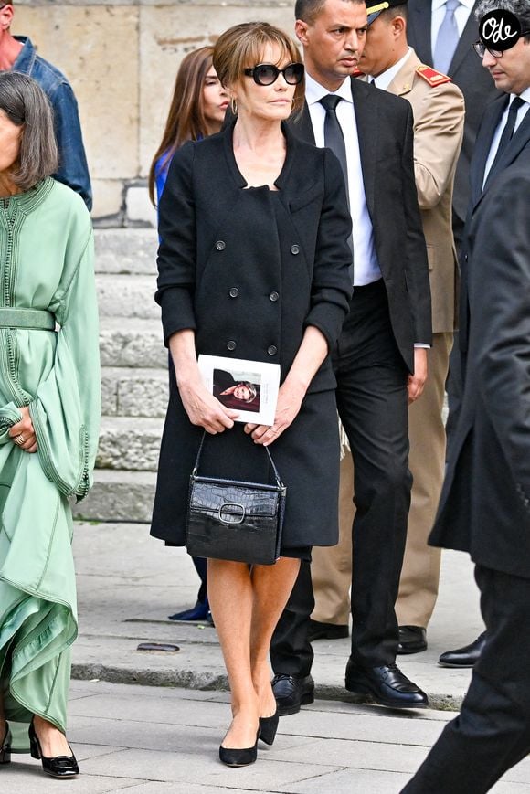 Carla Bruni aux obsèques de B.Chirac en la basilique Sainte-Clotilde à Paris (7ème) le 12 juin 2026. L’ancienne première dame de France est décédée le 5 juin 2026 à l’âge de 93 ans. 
© Jacovides / Liewig / Bestimage