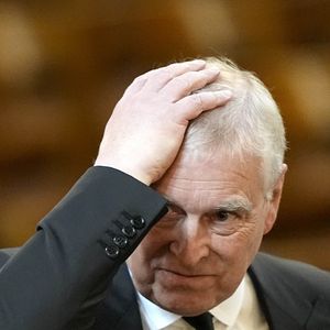 Le duc d'York (Le prince Andrew, duc d'York) arrive à la cathédrale Westminster, dans le centre de Londres, pour assister à la messe de requiem de la duchesse de Kent. 16 septembre 2025. © PA Photo/ Bestimage