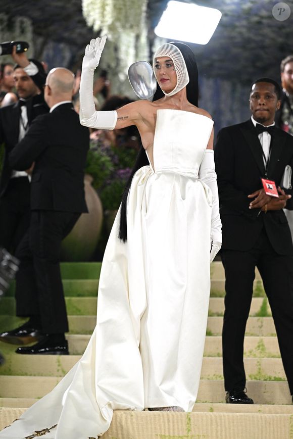 Katy Perry au Met Gala 2026, célébrant "Costume Art" au Metropolitan Museum of Art à New York.

©Bestimage