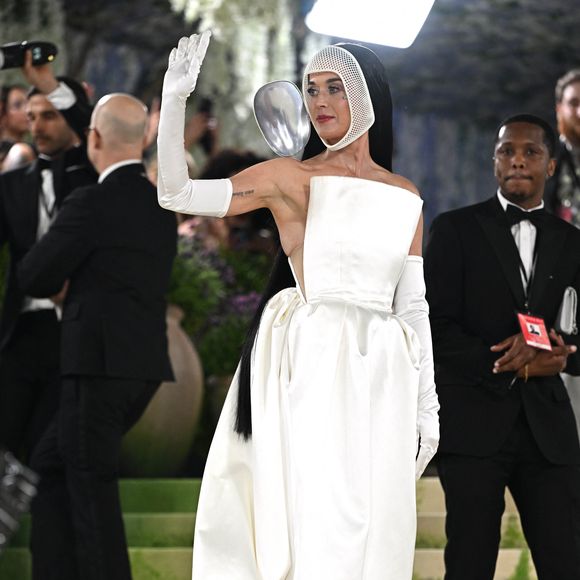 Katy Perry au Met Gala 2026, célébrant "Costume Art" au Metropolitan Museum of Art à New York.

©Bestimage