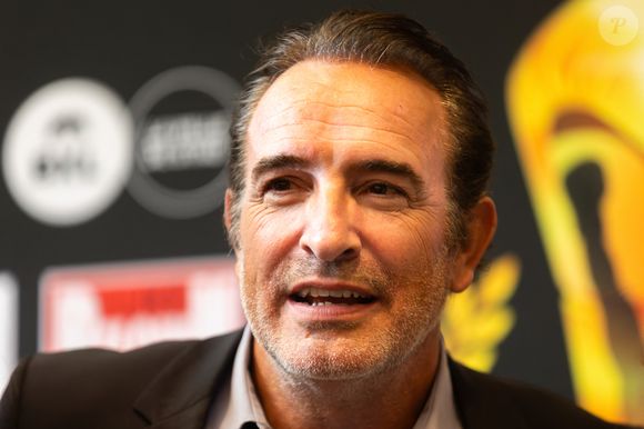Jean Dujardin, parrain d’honneur à la treizième édition des Gants d’Or (  Belgian Golden Gloves ), qui  célèbre les figures marquantes de la boxe belge, toutes générations confondues, à Bruxelles, Belgique, le 5 septembre 2025. © Alain Rolland/ImageBuzz/Bestimage