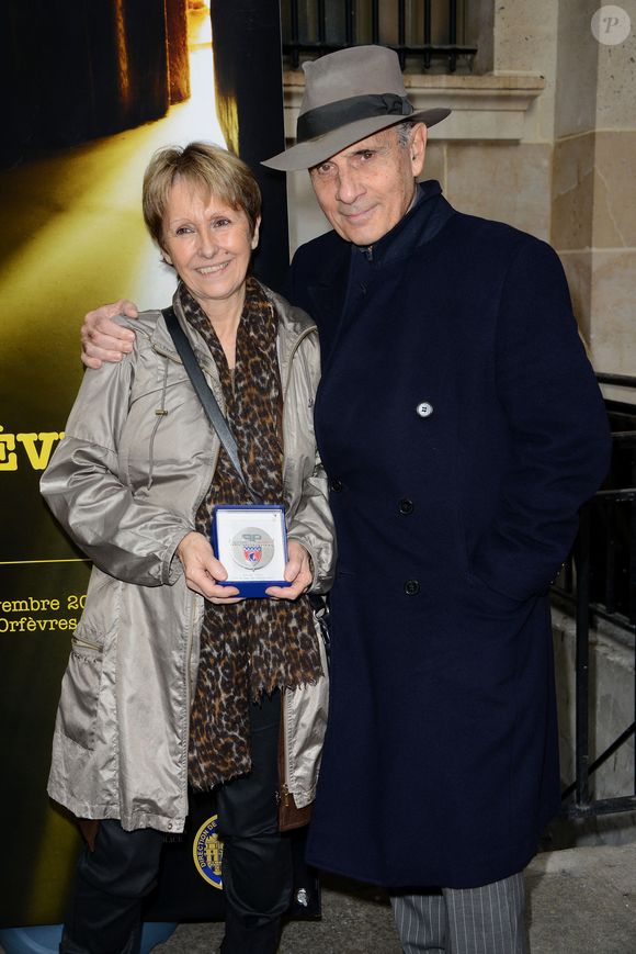 L'écrivain Danielle Thiery et Guy Marchand assistent à la cérémonie de remise du 66e Prix littéraire du Quai des Orfèvres à la préfecture de police de Paris, France, le 20 novembre 2012. Photo Nicolas Briquet/ABACAPRESS.COM