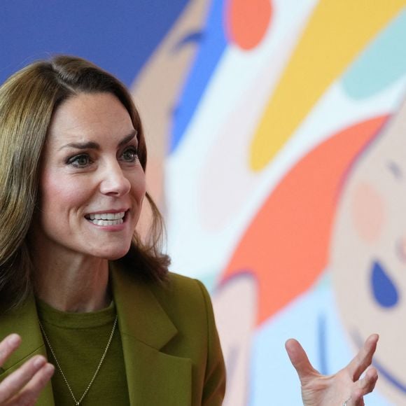 Kate Middleton, princesse de Galles, lors d'une visite à Home-Start à Oxford, le 9 octobre 2025. Home-Start UK se prépare à déployer une formation auprès de son réseau de 9 000 bénévoles sur la base de la série explicative du Centre for Early Childhood de la Royal Foundation. Photo : PA Photo/ Bestimage