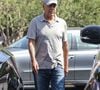 Atteint de démence fronto-temporale, l'acteur mythique de "Die Hard" reçoit un soutien infaillible de ses proches.

Exclusif - Bruce Willis à la sortie d'un déjeuner avec des amis à Los Angeles, le 5 octobre 2022.

© Bestimage