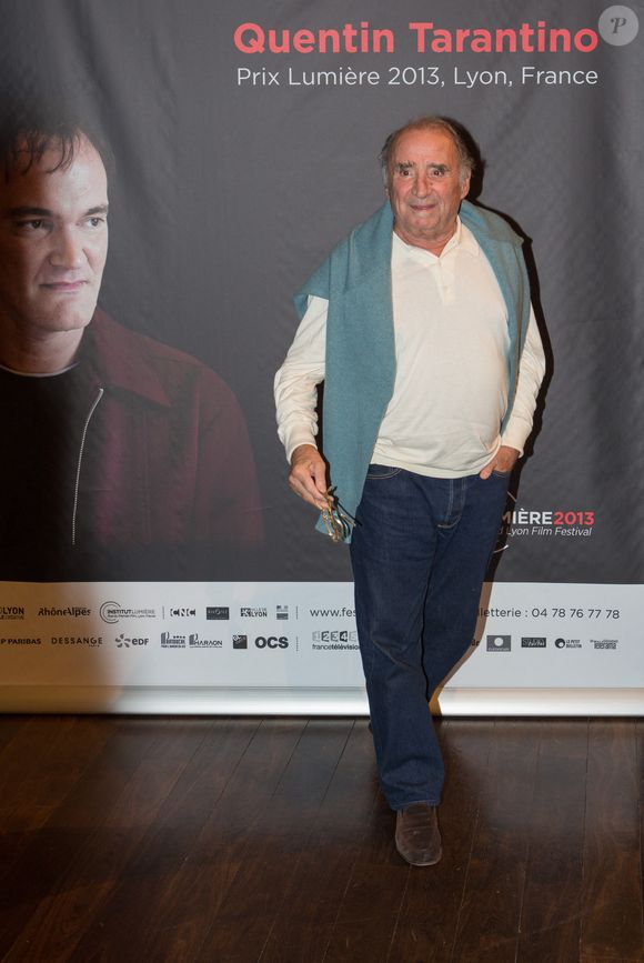 Claude Brasseur assistant à la cérémonie de remise du Prix Lumière à Quentin Tarantino à Lyon, France, le 19 octobre 2013. Photos par Vincent Dargent/ABACAPRESS.COMv