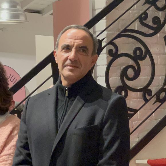 Inauguration de l'appartement de Noël réalisé à partir du décor du château de la Star Academy.