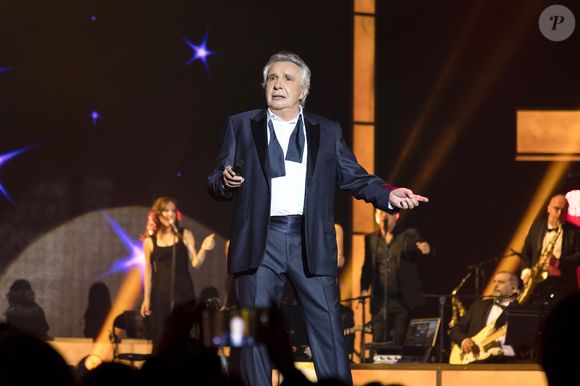 Exclusif - Michel Sardou en concert à la Seine Musicale, jusqu'au 7 janvier 2018 et les 14 et 15 mars, pour sa dernière tournée "La dernière danse" à Boulogne-Billancourt. Le 26 décembre 2017.
© Pierre Perusseau / Bestimage