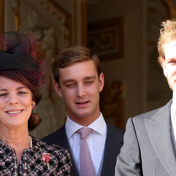 La princesse Caroline de Hanovre et ses fils Pierre et Andrea Casiraghi - La famille princière de Monaco au balcon du palais lors de la cérémonie militaire a Monaco. Le 19 Novembre 2012.