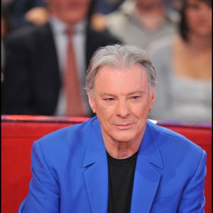 Herbert Léonard était marié à Cléo dont il partageait la vie depuis plus de 50 ans
Herbert Léonard - Enregistrement de "Vivement Dimanche"