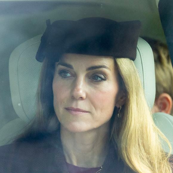 Kate Middleton dévoile des cheveux blonds. 

La famille royale assiste au service religieux traditionnel du dimanche à Crathie Kirk, Crathie.
©GOFF INF / BESTIMAGE
