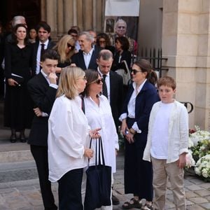 Alexandra de Csabay (fille adoptive) - Sorties des obsèques de Philippe Labro en l'église de Saint-Germain-des-Prés à Paris le 13 juin 2025. © Dominique Jacovides - Christophe Clovis / Bestimage
