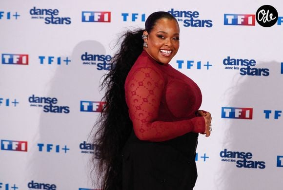 "Je sais que je ne suis pas la seule à être confrontée à cela. Soyez gentils. Prenez soin de vos amis. La communication, c’est important.”

Mel Charlot - Photocall du lancement de la saison 2025 de l'émission "Danse avec les stars" (DALS) au siège de TF1 à Boulogne-Billancourt le 16 janvier 2025. © Christophe Clovis / Bestimage