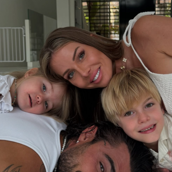 Rappelons que le couple entend vivre chacun dans un nouveau cocon après le divorce.

Jessica Thivenin et Thibault Garcia, parents de Maylone et Leewane, divorcent.