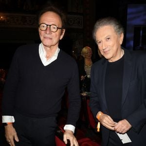 Guillaume Durand et Michel Drucker (Laurier d'honneur) - 29ème cérémonie des Lauriers de l'Audiovisuel au théâtre Marigny à Paris le 26 février 2024. © Coadic Guirec/Bestimage