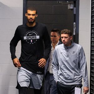 Un constat préoccupant ressort : aucune femme n'apparaît dans le top 10 des garçons ni dans celui des 11-14 ans.

Le 16 mars 2026, Inglewood, Californie, USA : Victor Wembanyama