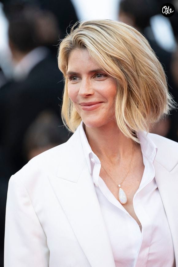 Ses enfants sont "son absolu" et il était important pour elle qu'ils soient dans sa chanson

L'actrice française Alice Taglioni sur le tapis rouge avant la projection du film "Histoires de la nuit" (The Birthday Party) lors de la 79e édition du Festival de Cannes à Cannes, dans le sud de la France, le 22 mai 2026. Photo by Eliot Blondet / ABACAPRESS.COM