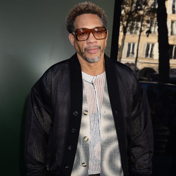 JoeyStarr au défilé "Pierre Cardin" Collection Prêt-à-Porter Printemps-Été 2026 lors de la Fashion Week de Paris (PFW), le 7 Octobre 2025.
© Jeremy Melloul / Bestimage