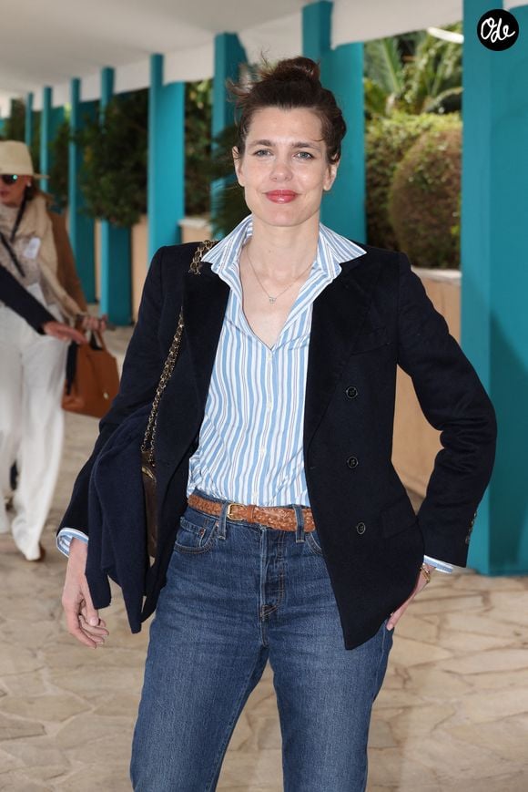 Charlotte Casiraghi arrive pour assister à la finale du simple messieurs lors de la huitième journée du Rolex Monte-Carlo Masters au Monte-Carlo Country Club, le 12 avril 2026 à Monte-Carlo, Monaco. Photo de Jean-Charles Vinaj/ABACAPRESS.COM