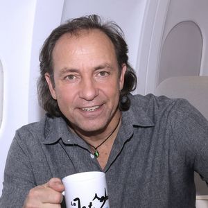 Alors que son complice de longue date, Nelson Monfort, avec lequel il formait un duo emblématique pour commenter le patinage artistique, prenait sa retraite à 71 ans, l’ancien champion a lui aussi été remercié. 

Exclusif - Philippe Candeloro lors de l'enregistrement de l'émission "Le jet de Luxe" présentée par Jordan de Luxe 
© Cédric Perrin / Bestimage