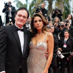 Quentin Tarantino et sa femme Daniella Tarantino - Montée des marches du film « Partir un jour » pour la cérémonie d’ouverture du 78ème Festival International du Film de Cannes, au Palais des Festivals à Cannes. Le 13 mai 2025
© Olivier Borde / Bestimage
