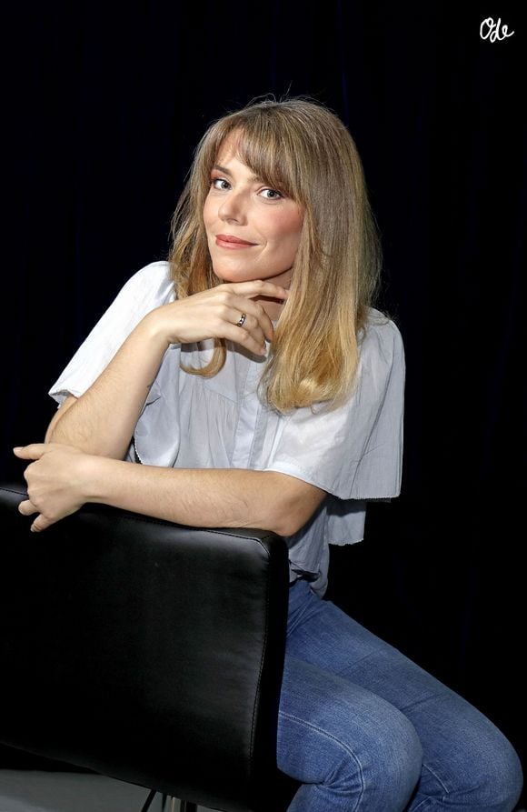 Portrait de Emma Daumas à Paris le 13 novembre 2020. © Cédric Perrin / Bestimage