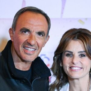 Nikos Aliagas et Faustine Bollaert assistent à la première du « Super Grand Prix » au cinéma du Grand Rex à Paris, en France, le 28 septembre 2025. Photo : Aurore Marechal/ABACAPRESS.COM