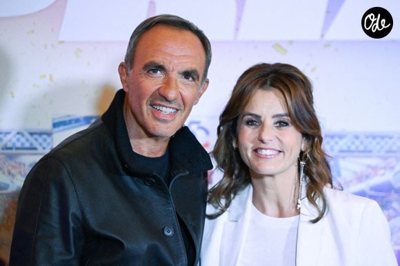 Nikos Aliagas et Faustine Bollaert assistent à la première du « Super Grand Prix » au cinéma du Grand Rex à Paris, en France, le 28 septembre 2025. Photo : Aurore Marechal/ABACAPRESS.COM