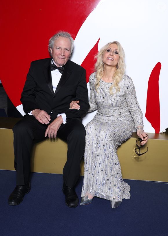Judith Light est en effet mariée depuis 40 ans avec le même homme, l'acteur Robert Desiderio. Mais quel est donc son secret ?

Judith Light et son mari Robert Desiderio - Cérémonie de clôture de la 64e édition du Festival de télévision de Monte-Carlo au Grimaldi forum à Monte-Carlo, Monaco le 17 juin 2025. © Denis Guignebourg / Bestimage