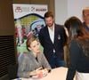 Elle a tenu un discours, s'adressant aux élèves qui se trouvaient face à elle.

La Princesse Charlène de Monaco assiste au 2ème concours créatif du maillot qui sera porté par l'équipe nationale monégasque de rugby à VII des moins de 16 ans. 
© Claudia Albuquerque / Bestimage
