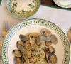 Et parce que le luxe, c'est aussi bien manger, Laury Thilleman a dévoilé une superbe assiette de spaghetti alle vongole (aux palourdes). Un pur plaisir épicurien. 

Laury Thilleman en voyage à Portofino, en Italie