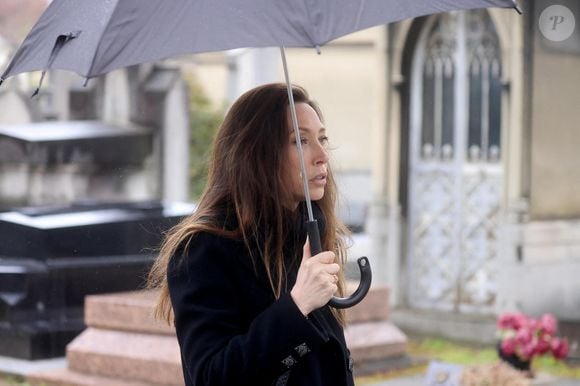 Laura Smet - Arrivées aux obsèques de l'avocat Hervé Temime au cimetière du Montparnasse à Paris, France, le 14 avril 2023. © Clovis-Jacovides/Bestimage