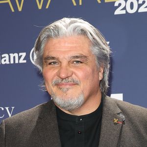 Ce week-end, ce père de 4 enfants a annoncé une grande nouvelle à ses fans : il est à nouveau grand-père !

David Douillet à la 19ème édition des "BFM Awards" à la Pyramide du Louvre à Paris, le 5 décembre 2023. 

Photo : Coadic Guirec / Bestimage