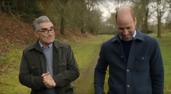 Le prince William avec Eugene Levy, de Schitt Creek dans un prochain épisode de la série Apple TV+ d'Eugene Levy, The Reluctant Traveler, intitulé Living the Royal Life in the UK.  Photo Backgrid UK/ Bestimage