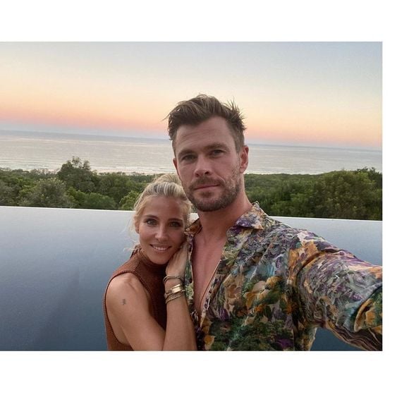 Elsa Pataky et son mari Chris Hemsworth sur Instagram, avril 2020.